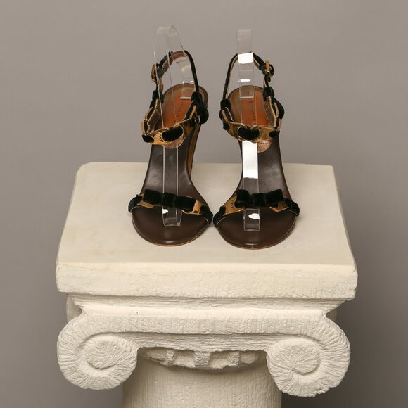 MARC BY MARC JACOBS Velvet Sandals - Picture 2 of 8